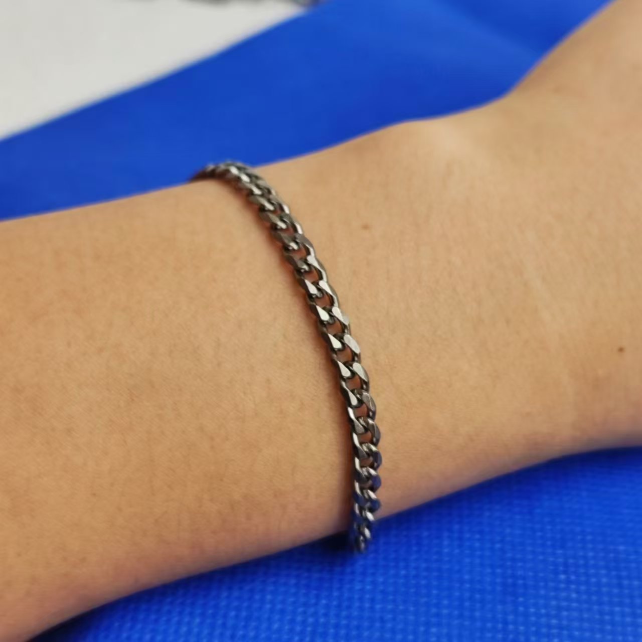 I-souled gelang rantai Titaniu - Ceramic Link Bracelet ulasan dan harga